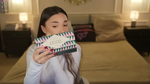 Jasmine Flow online show from 18, 11, 2025