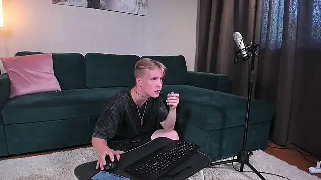 AlexxSweet online show from 25, 6, 2026