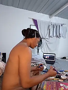 Amber Rosee  online show from 30, 4, 2026