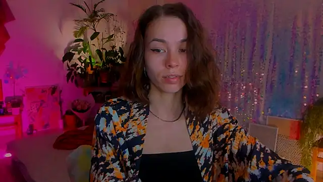 poli   online show from 12, 1, 2025