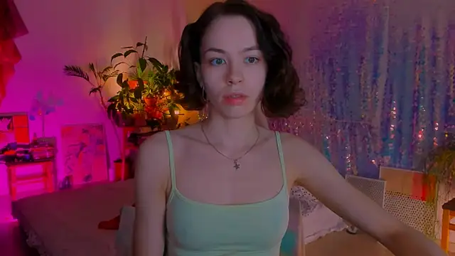 poli   online show from 1, 3, 2025