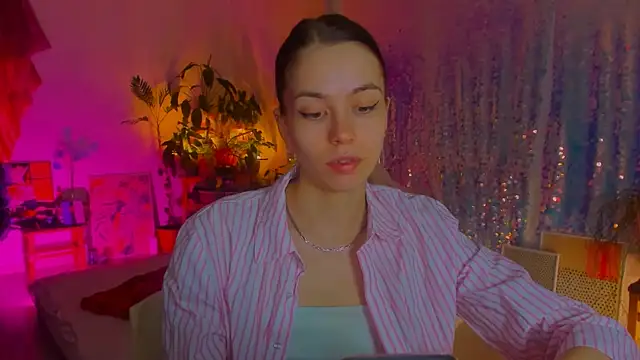 poli   online show from 21, 3, 2025