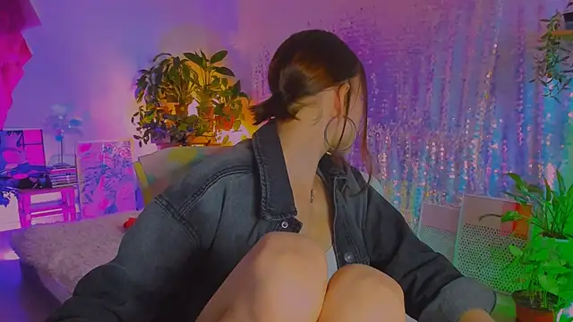 poli   online show from 16, 4, 2026