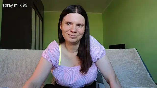 Snapshot of Liisa_ chatting on 25, 6, 2026 Liisa online show from 25, 6, 2026