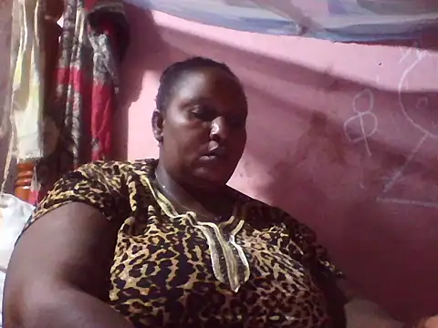 Snapshot of big_clits chatting on 2, 5, 2026 big clits online show from 2, 5, 2026