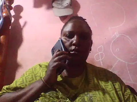 Snapshot of big_clits chatting on 10, 5, 2026 big clits online show from 10, 5, 2026