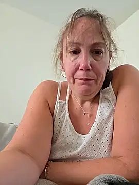 Snapshot of Wisie_Cutie chatting on 16, 5, 2026 Wisie Cutie online show from 16, 5, 2026