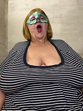 mariannecox online show from 23, 2, 2025