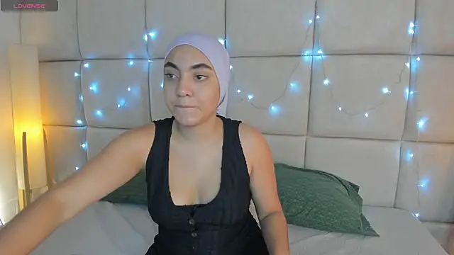 Sooffii 1 online show from 7, 1, 2026