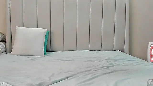  heavenlysent online show from 2, 6, 2026