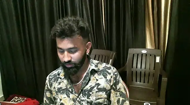 Snapshot of indian2 chatting on 22, 12, 2024 indian2 online show from 22, 12, 2024