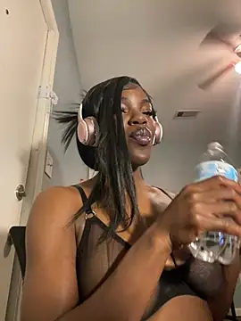 wishwashhy22 online show from 12, 3, 2025