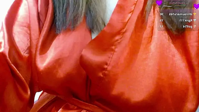 Snapshot of sophia_hadid chatting on 12, 12, 2024 sophia hadid online show from 12, 12, 2024