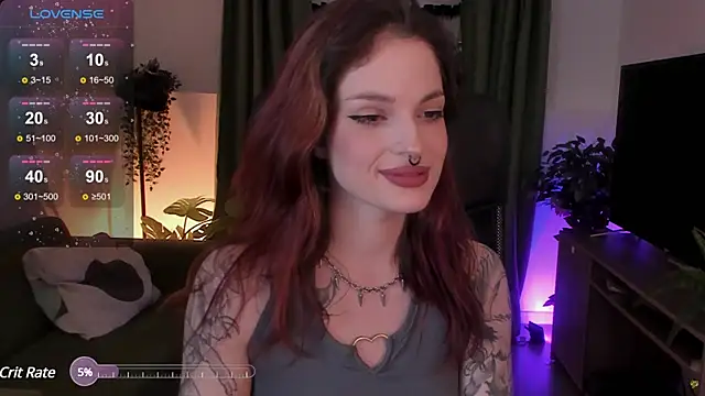 Snapshot of BratzieDarsie chatting on 10, 1, 2025 BratzieDarsie online show from 10, 1, 2025