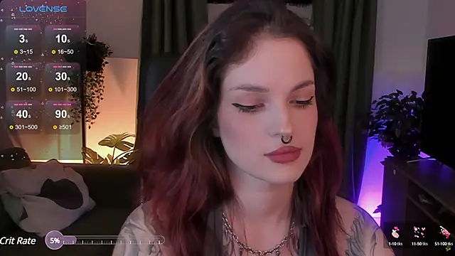 Snapshot of BratzieDarsie chatting on 10, 1, 2025 BratzieDarsie online show from 10, 1, 2025