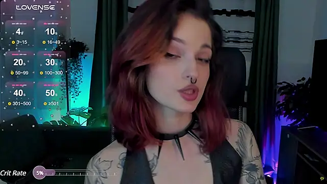 Snapshot of BratzieDarsie chatting on 31, 1, 2025 BratzieDarsie online show from 31, 1, 2025