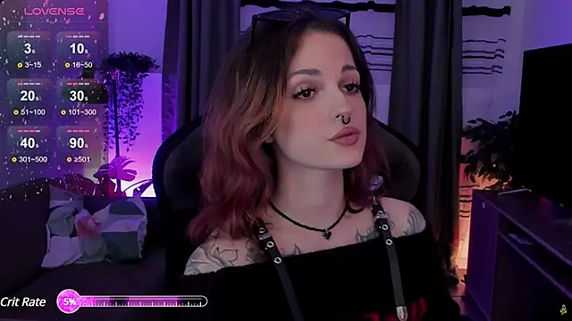 Snapshot of BratzieDarsie chatting on 26, 2, 2025 BratzieDarsie online show from 26, 2, 2025