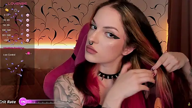 Snapshot of BratzieDarsie chatting on 17, 9, 2025 BratzieDarsie online show from 17, 9, 2025