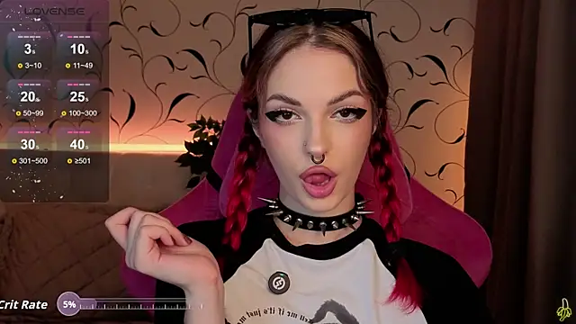 Snapshot of BratzieDarsie chatting on 25, 10, 2025 BratzieDarsie online show from 25, 10, 2025