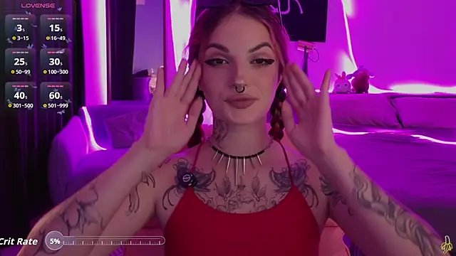 Snapshot of BratzieDarsie chatting on 13, 5, 2026 BratzieDarsie online show from 13, 5, 2026
