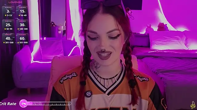 Snapshot of BratzieDarsie chatting on 1, 6, 2026 BratzieDarsie online show from 1, 6, 2026