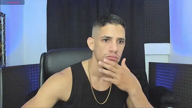 jhonnysnow17 online show from 7, 6, 2026
