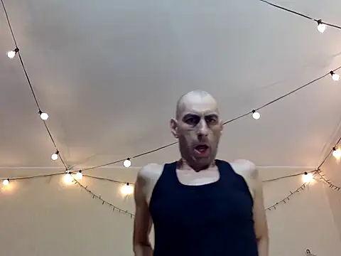 Snapshot of HandsomeAlfie chatting on 18, 9, 2025 HandsomeAlfie online show from 18, 9, 2025