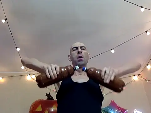 Snapshot of HandsomeAlfie chatting on 25, 10, 2025 HandsomeAlfie online show from 25, 10, 2025