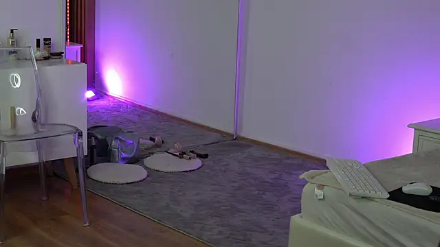 TiffanyMaze online show from 21, 3, 2026