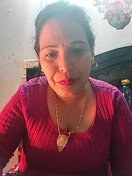 Poojabhabi101 online show from 18, 1, 2026