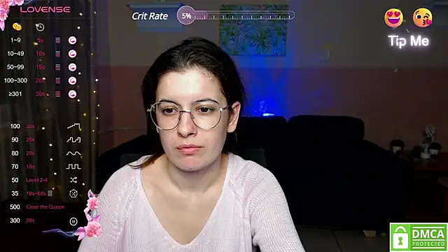 Aminabeatris online show from 9, 3, 2025