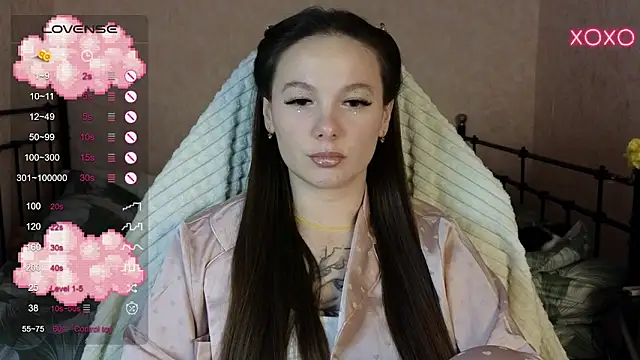 lil luna x online show from 1, 2, 2025