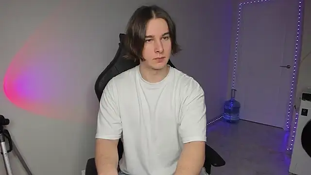 Vincent Strong online show from 24, 12, 2024