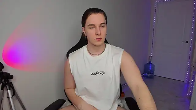 Vincent Strong online show from 26, 1, 2025