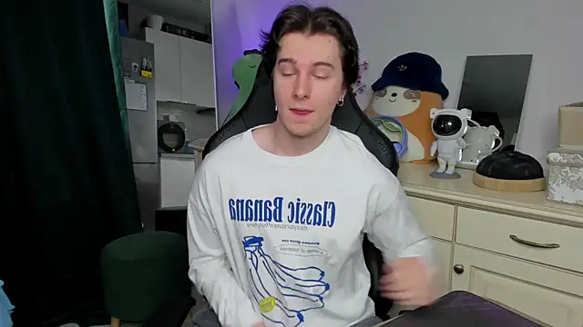 Vincent Strong online show from 1, 5, 2026