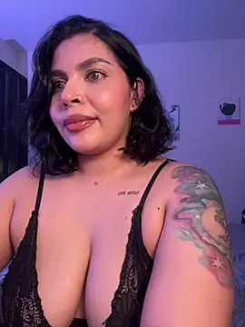 GigiiStone online show from 15, 4, 2026