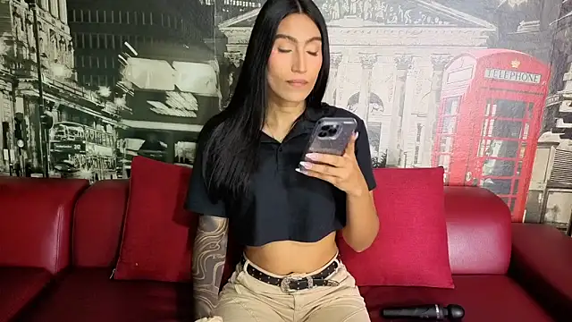 Taly Fox online show from 4, 3, 2026