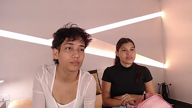 hot little bunny online show from 31, 1, 2025