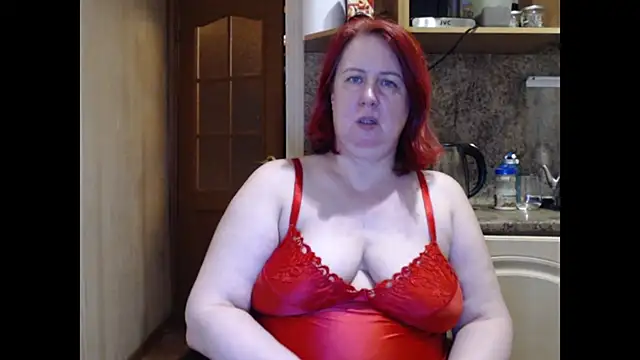 NikolRedMilf online show from 18, 4, 2026