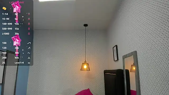 LORENADAVIES online show from 11, 12, 2024