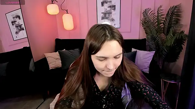 Snapshot of ChloeSunny chatting on 24, 5, 2026 ChloeSunny online show from 24, 5, 2026