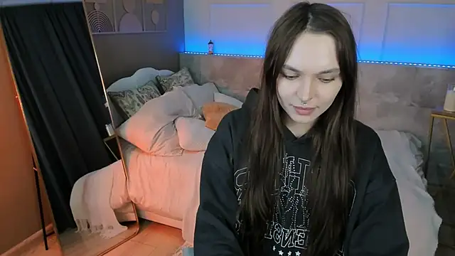 Snapshot of ChloeSunny chatting on 29, 5, 2026 ChloeSunny online show from 29, 5, 2026