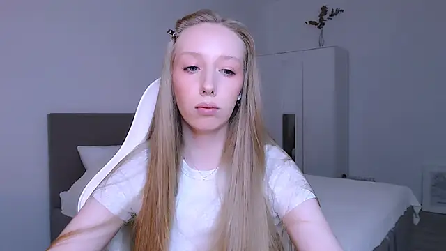 Luna insniity online show from 14, 12, 2025