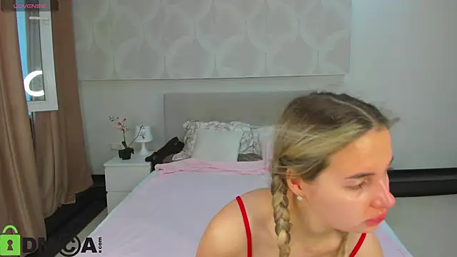 Snapshot of Donna_Evans chatting on 27, 5, 2026 Donna Evans online show from 27, 5, 2026