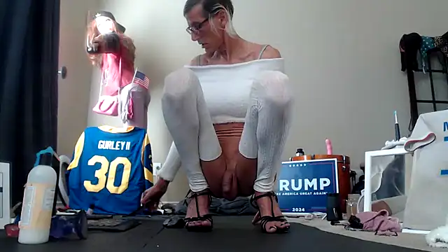 Taylorsexbot online show from 5, 12, 2024