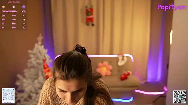 Snapshot of popityan1 chatting on 17, 12, 2025 popityan1 online show from 17, 12, 2025