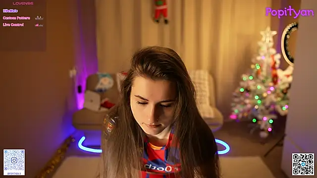 Snapshot of popityan1 chatting on 20, 12, 2025 popityan1 online show from 20, 12, 2025