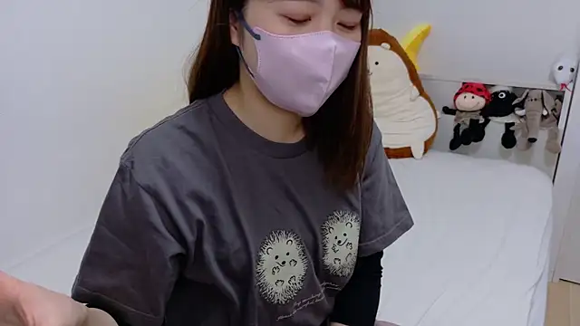 SUZU  online show from 27, 2, 2025