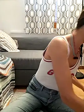 Snapshot of Silvia_Zeno chatting on 3, 7, 2026 Silvia Zeno online show from 3, 7, 2026