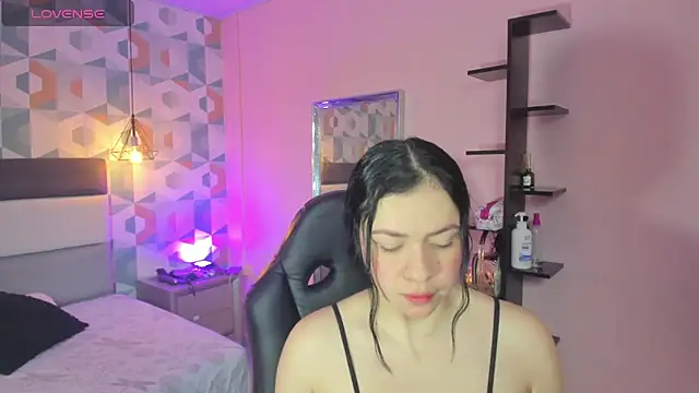 megancero online show from 9, 1, 2025